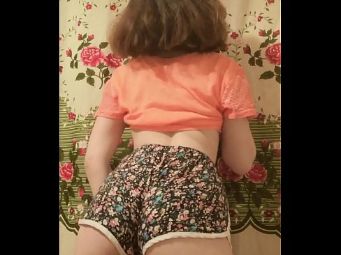 ❤️ 섹시한 젊은 아기 스트립 떨어져서 그녀의 반바지 에 카메라 ❤️❌ 섹스 비디오 포르노에서 ko.porn-milf300.ru ❌